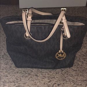 Michael Kors purse